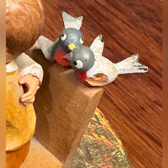 Thorens Wooden Music Box Boy and girl - Picture 10 of 11